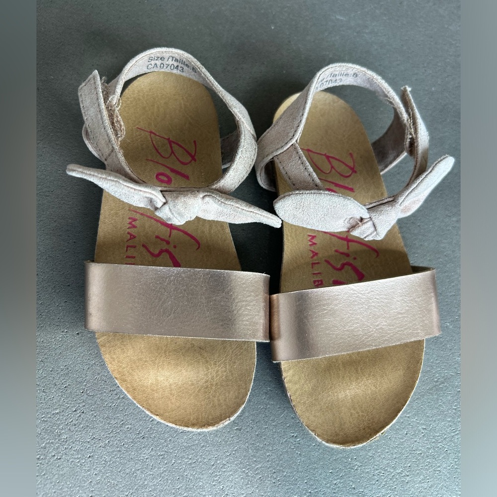 Blowfish Metallic Taupe Open-Toe Knot Strap Sandals